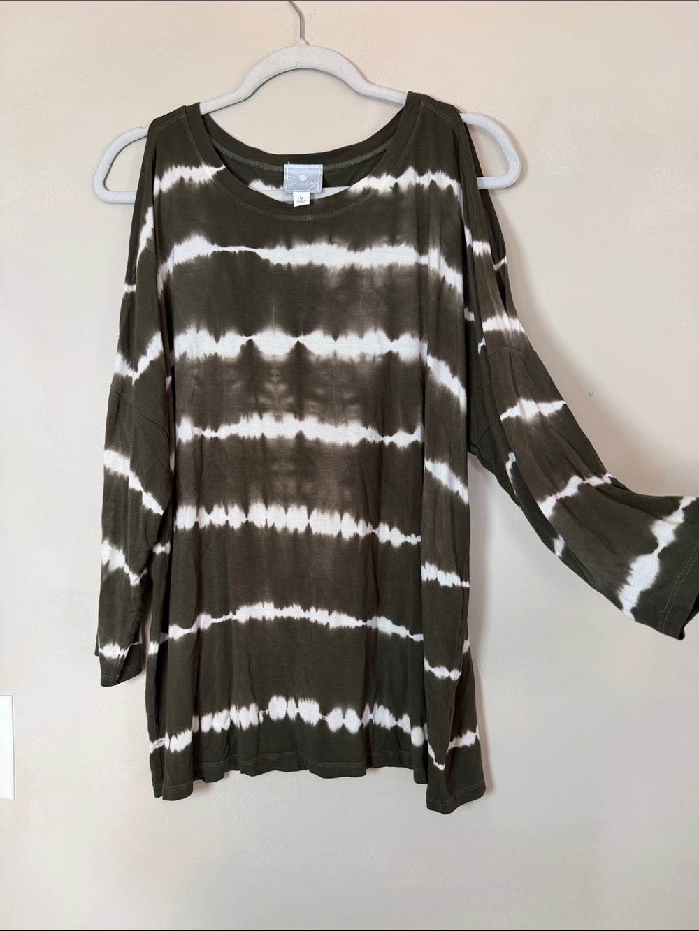 Sunday Olive Green & White Tie-Dye Cold Shoulder Tunic Top - Size Medium